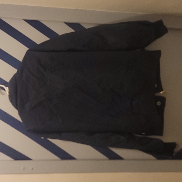 Jacket - Picture 6 of 7